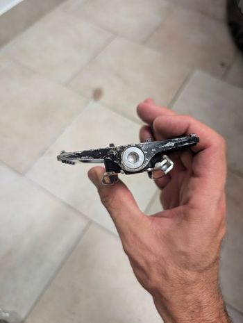 Used Van Rysel Pedals 2025 bike — image 6 of 6