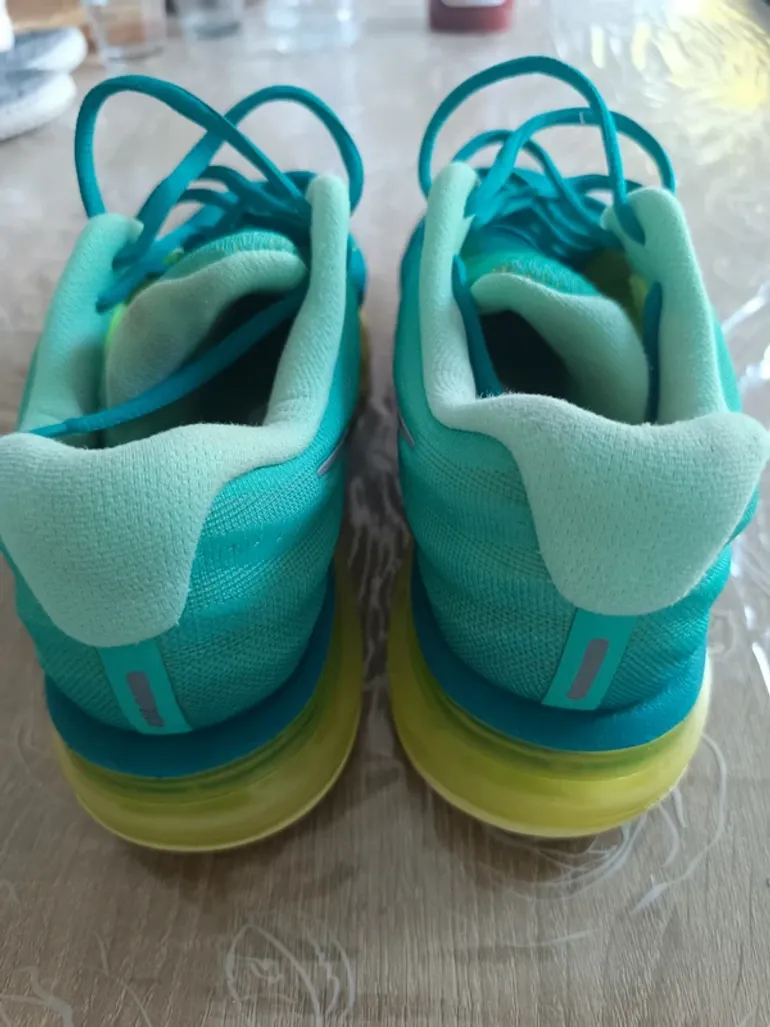 Used Nike Air Max 2017 bike — image 3 of 9