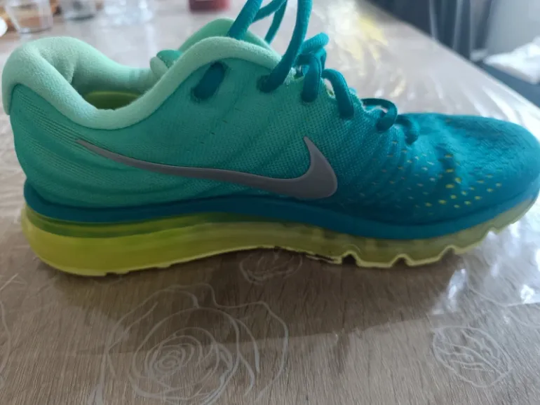 Used Nike Air Max 2017 bike — image 6 of 9