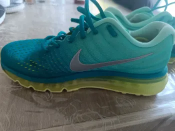 Used Nike Air Max 2017 bike — image 7 of 9