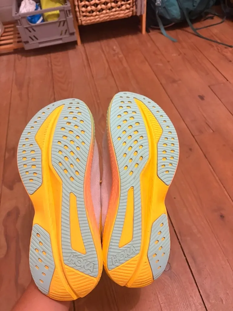 Used Hoka MACH6 bike — image 5 of 6