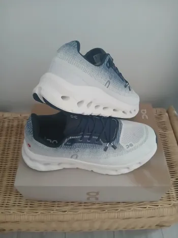 Used On Running Cloud bike — image 3 of 5