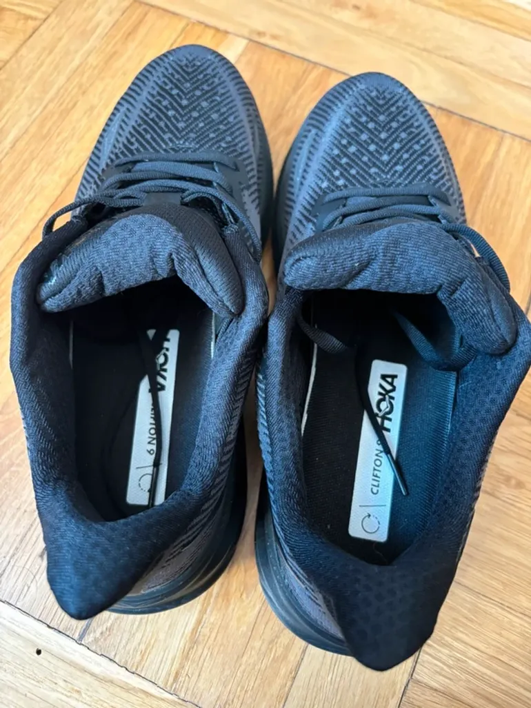 Hoka Clifton 9 bike d'occasion — image 2 sur 5