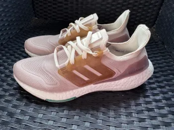 Used Adidas Ultraboost 22 Running Shoes