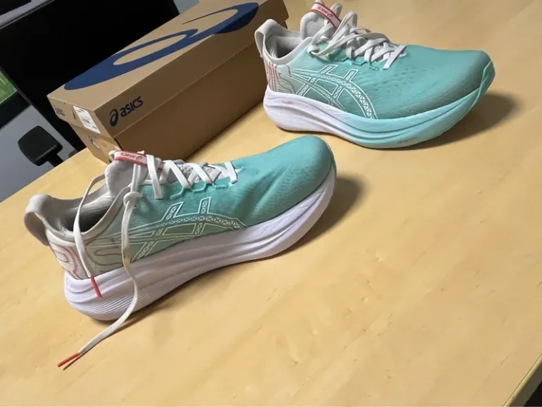 Asics Gel Nimbus 27 bike usato — immagine 14 di 15