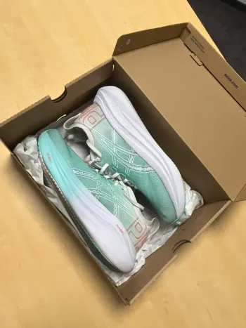 Asics Gel Nimbus 27 bike usato — immagine 3 di 15