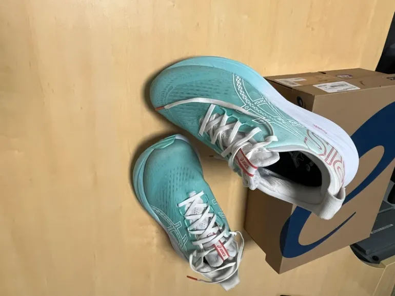 Asics Gel Nimbus 27 bike usato — immagine 15 di 15
