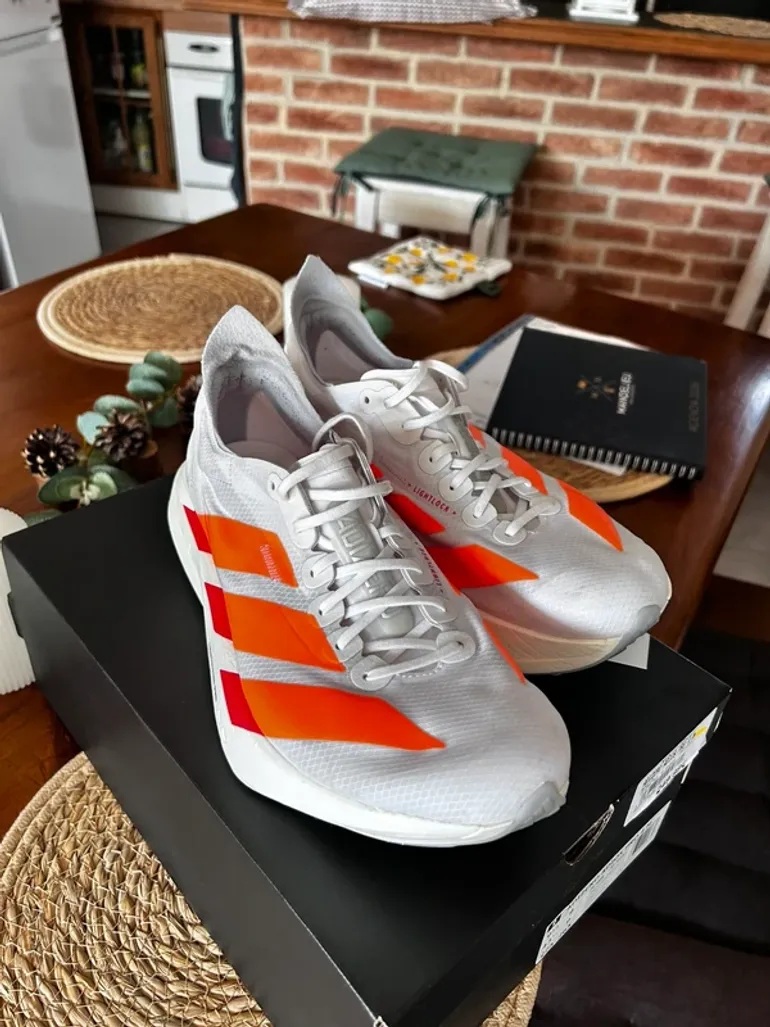 Käytetty Adidas Adios Pro 4 bike — kuva 2 / 8