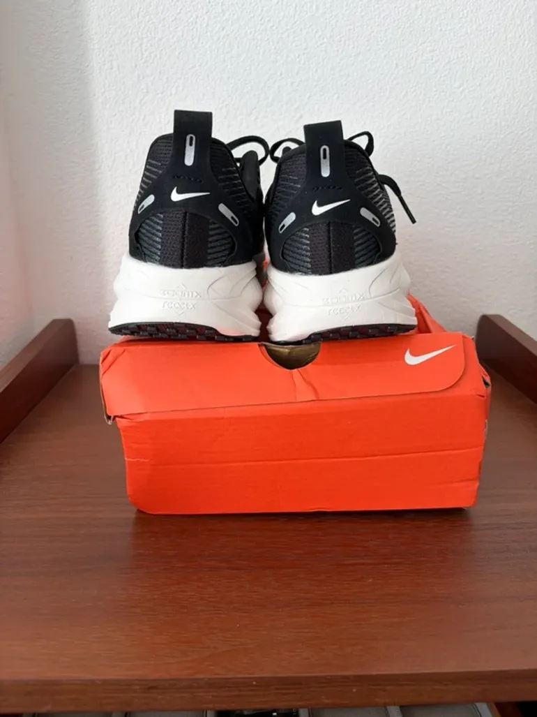 Brugt Nike Vomero 18 bike — billede 5 af 6