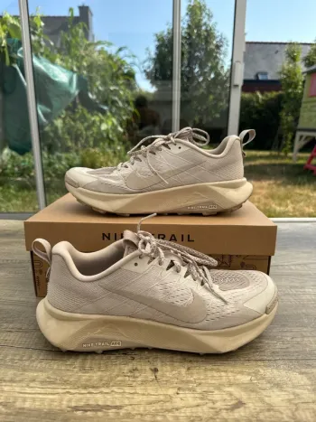 Used Nike Wildhorse 10 Running Shoes