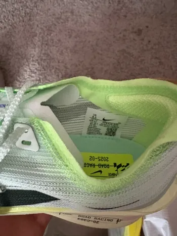 Used Nike ZoomX Streakfly 2 bike — image 3 of 4