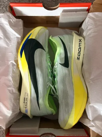 Nike ZoomX Streakfly 2 Running Shoes d'occasion