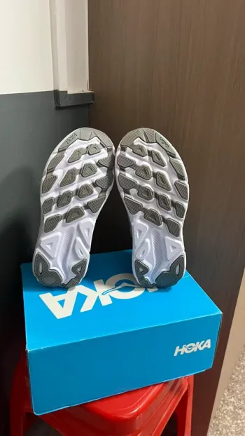 Used Hoka Shoes size 43 bike — image 5 of 6
