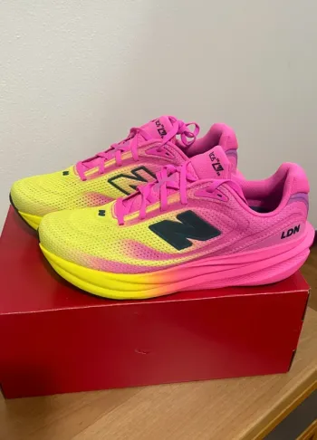 New Balance 1080 v15 bike d'occasion — image 2 sur 5