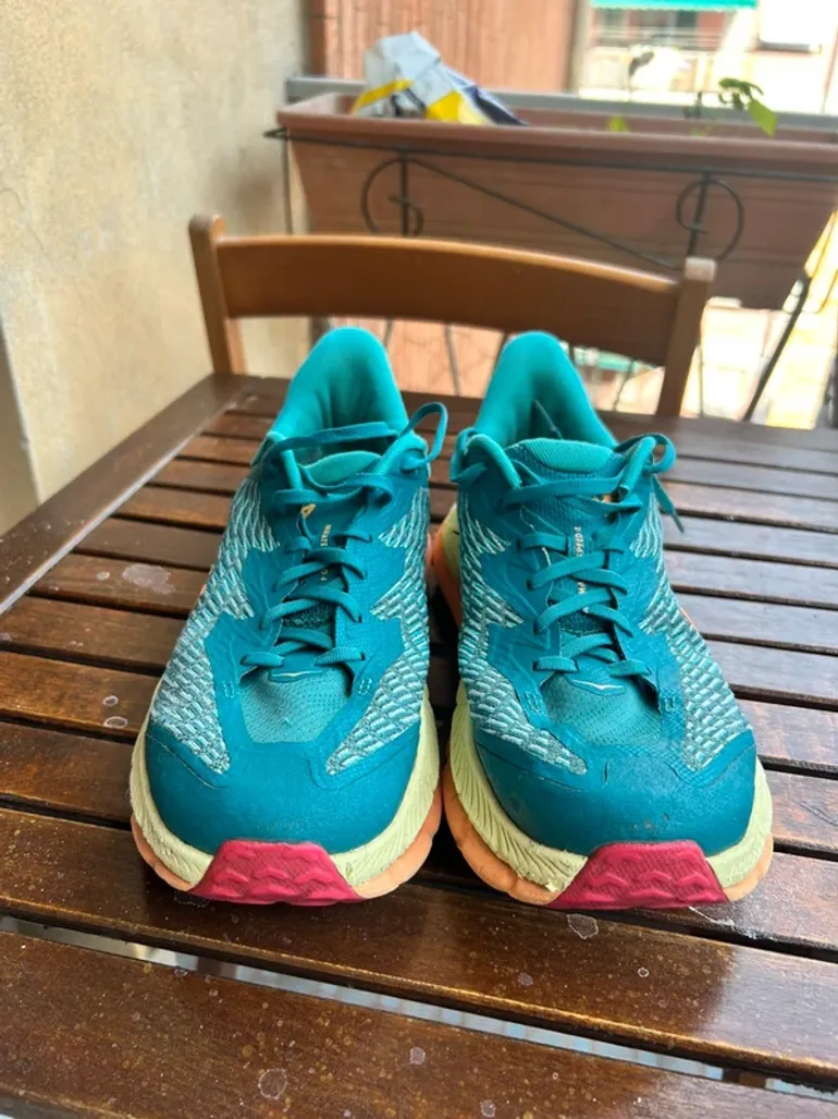 Used Hoka Mafate Speed 4 bike — image 3 of 6