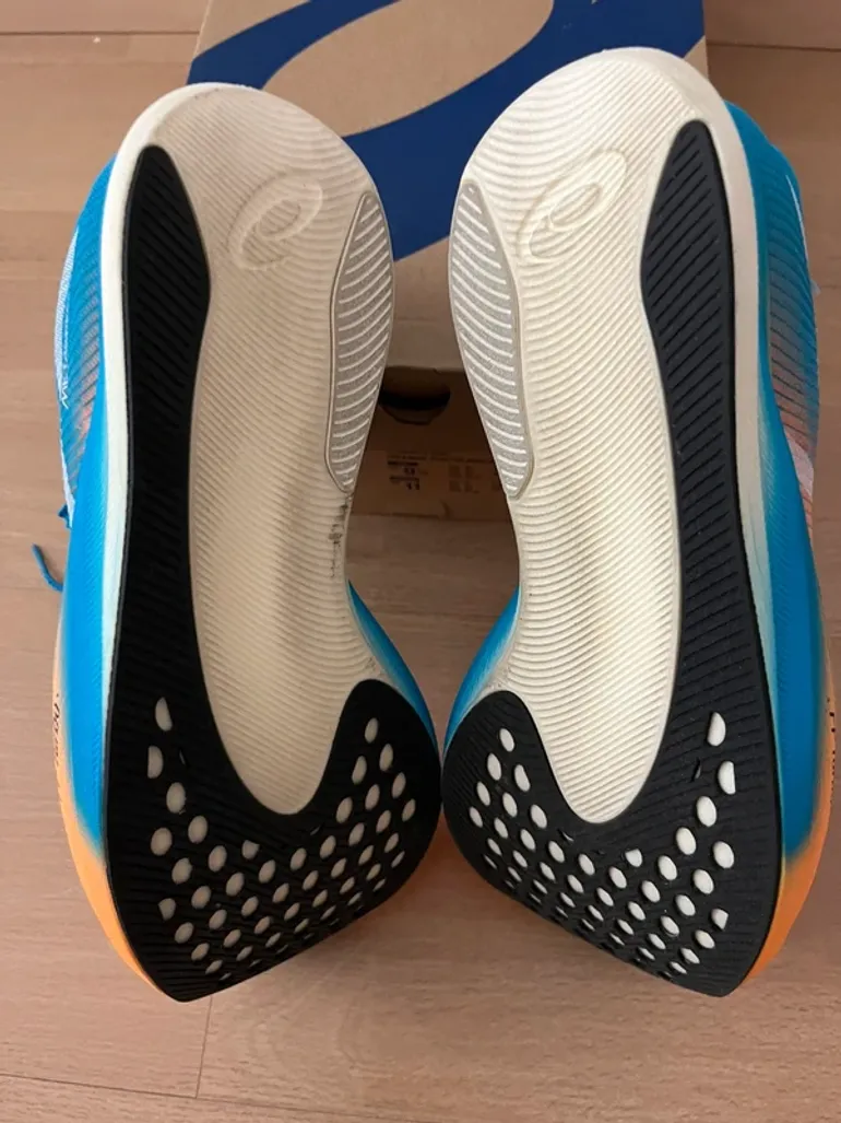 Asics Metaspeed Sky bike d'occasion — image 3 sur 3