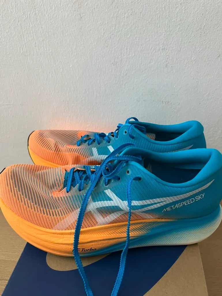 Asics Metaspeed Sky bike d'occasion — image 2 sur 3