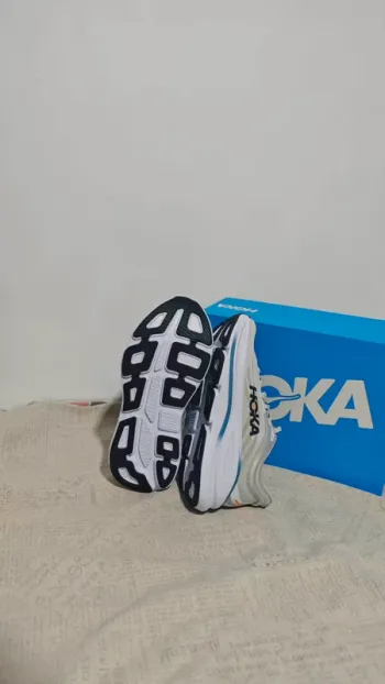 Used Hoka Bondi 9 bike — image 5 of 6