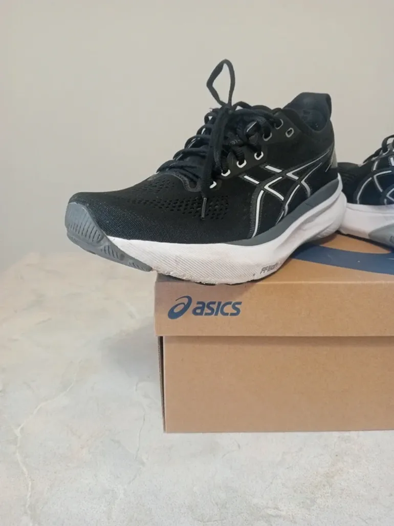 Asics Gel-Kayano 31 bike usato — immagine 9 di 9