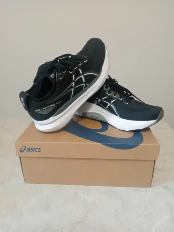 Asics Gel-Kayano 31 bike usato — immagine 2 di 9