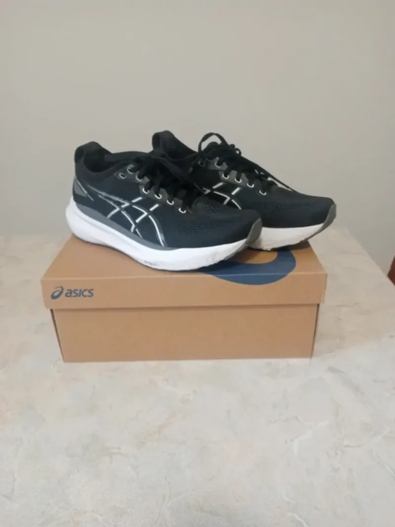 Brugt Asics Gel-Kayano 31 Running Shoes