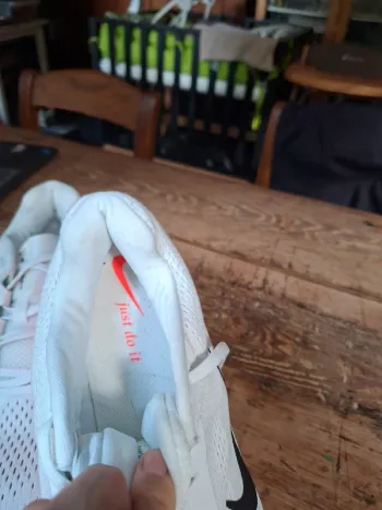 Used Nike homme taille 43 bike — image 2 of 7