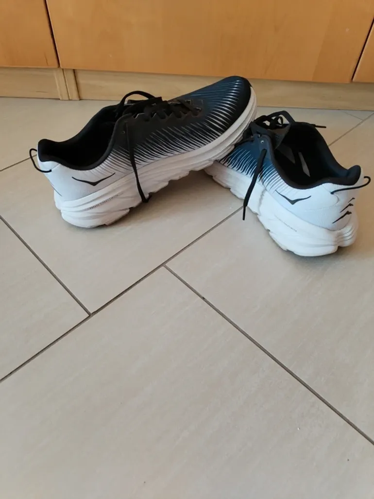 Used Hoka Rincon 3 bike — image 7 of 7