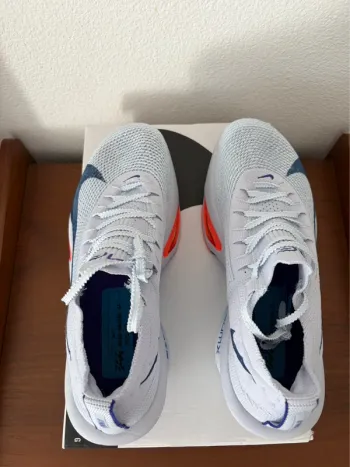 Used Nike ZoomX Alphafly Next% 3 bike — image 2 of 7