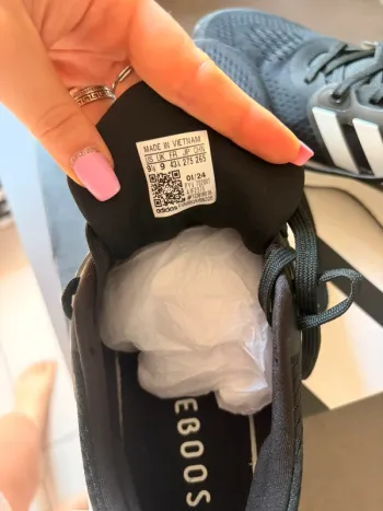 Used Adidas Pureboost 5 bike — image 4 of 7