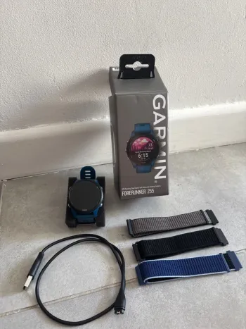 Used Garmin Forerunner 255 Electronics