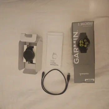 Käytetty Garmin vivoactive 5 Electronics