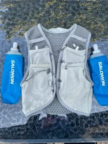 Použité Salomon Active Skin 8 Running Accessories