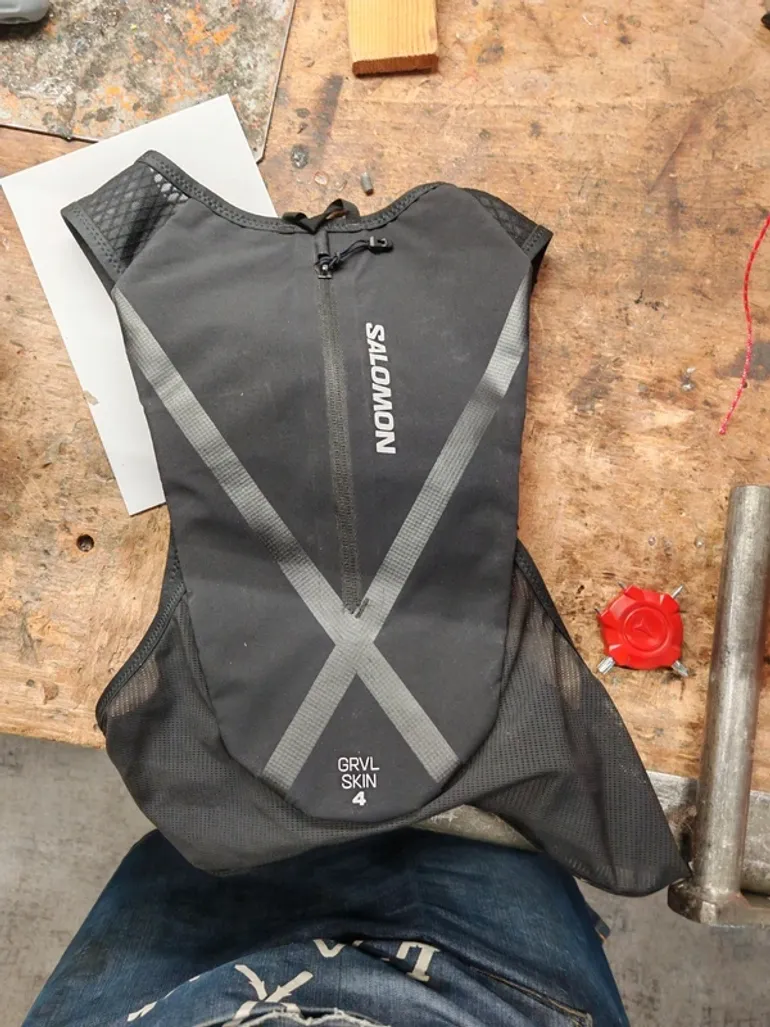 Gebrauchtes Salomon Active Skin 4 bike — Bild 2 von 3