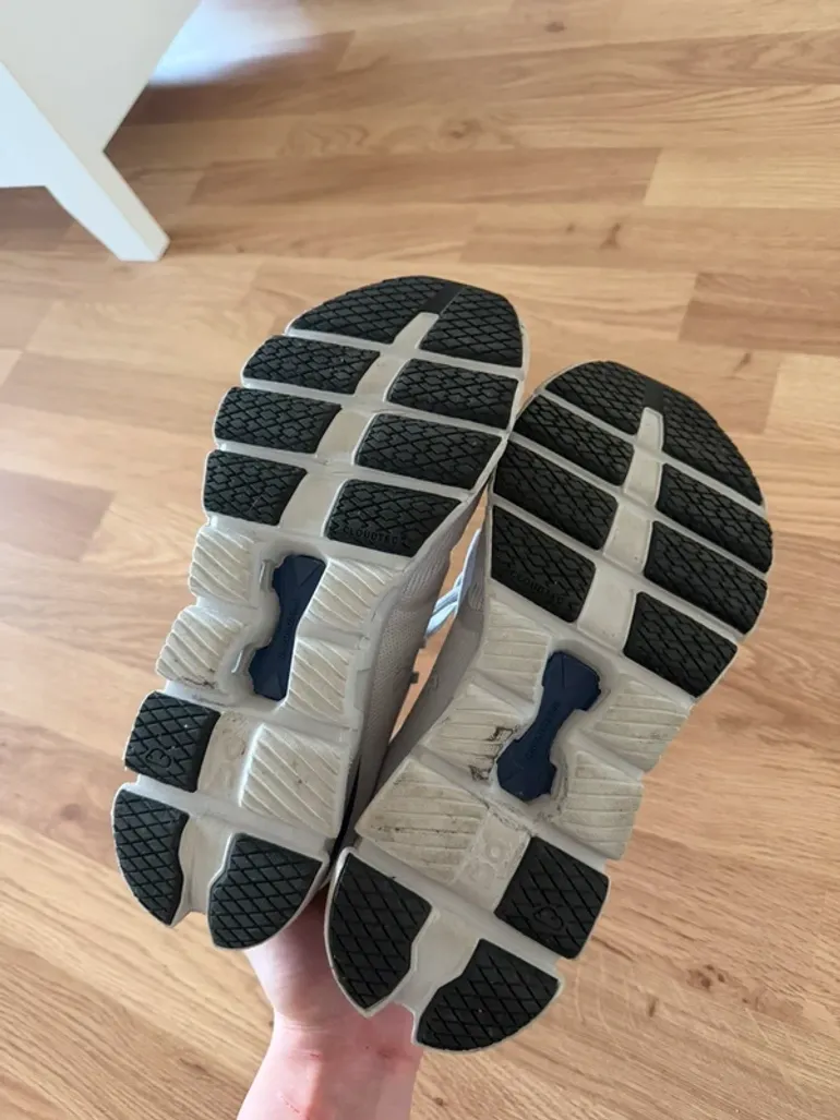 Used On Running Cloud X4 bike — image 4 of 5
