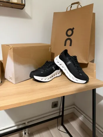 Used On Running On Cloud bike — image 2 of 3