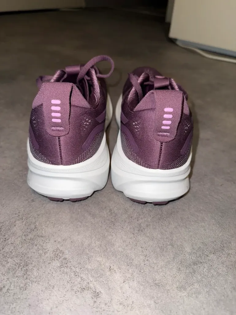 Used Asics Gel Kayano 32 bike — image 5 of 7