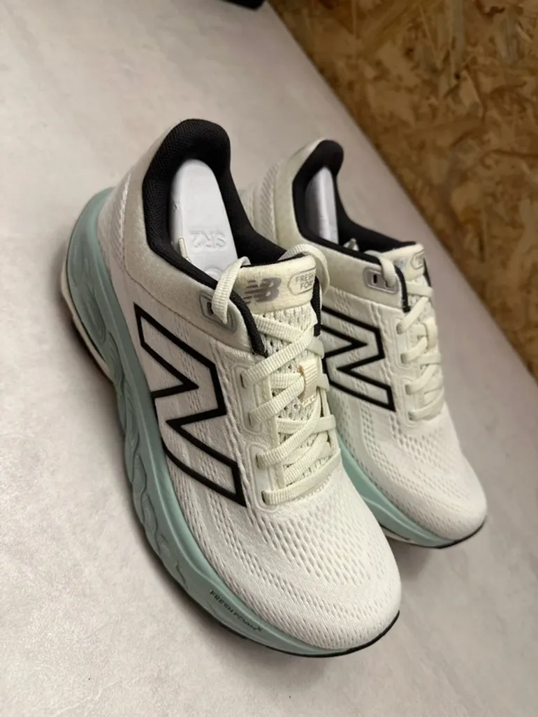 Brugt New Balance Fresh Foam X 860 v14 bike — billede 4 af 7