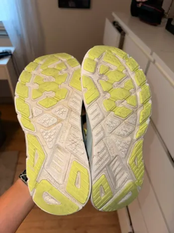 Used Hoka Arahi 7 bike — image 7 of 7