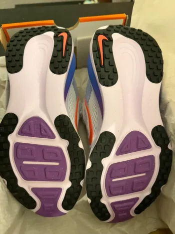 Used Nike ZoomX Vomero bike — image 4 of 6