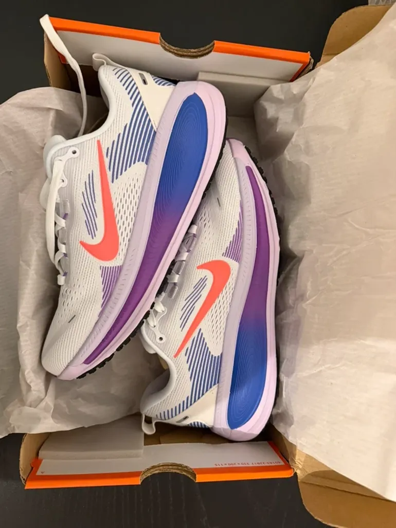 Used Nike ZoomX Vomero bike — image 2 of 6