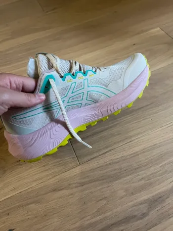 Použité Asics Trabuco Terra 3 bike — obrázek 7 z 10