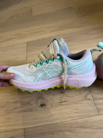 Použité Asics Trabuco Terra 3 bike — obrázek 3 z 10