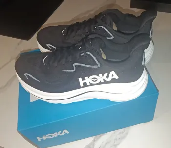 Used Hoka Clifton 10 Running Shoes