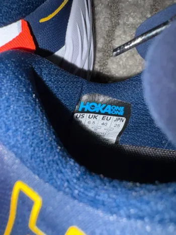 Gebrauchtes Hoka Speedgoat 7 bike — Bild 7 von 7