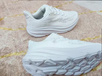 Used Hoka blanche taille 40 bike — image 5 of 5