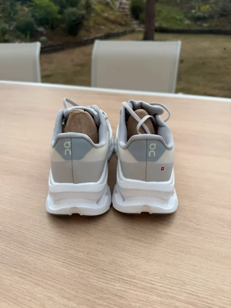 Used On Running Cloud bike — image 2 of 7