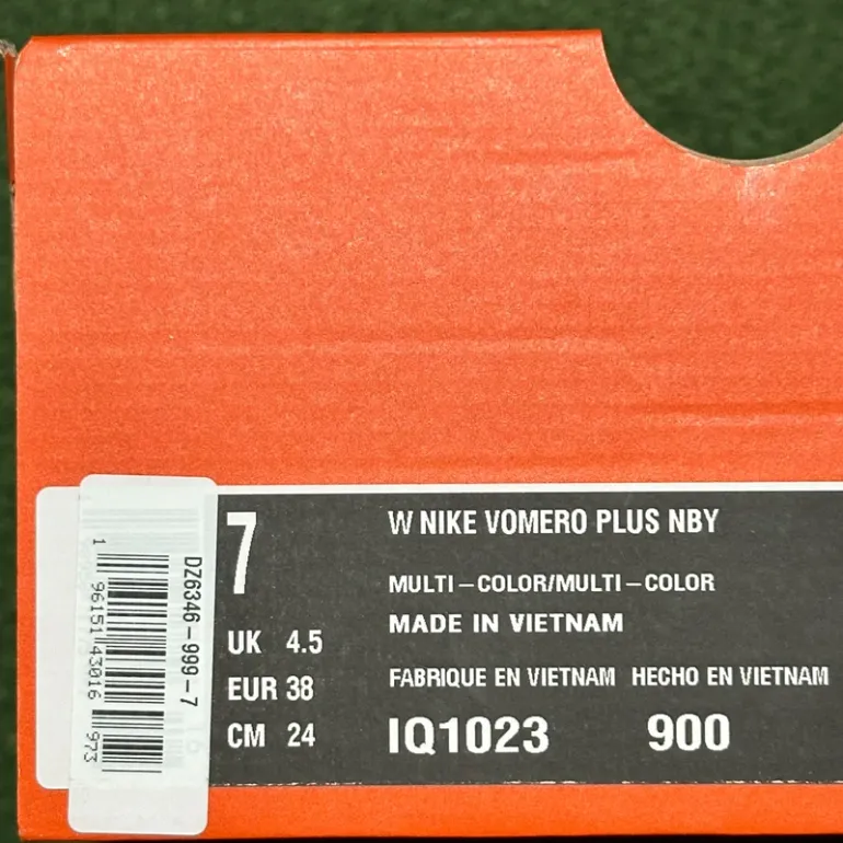 Used Lightweight Vomero Plus By You bike — image 9 of 9