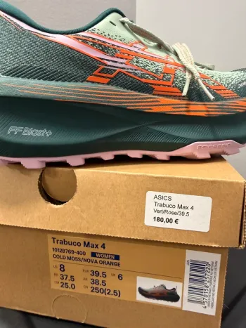 Tweedehands Asics Trabuco Max 4 bike — afbeelding 3 van 6