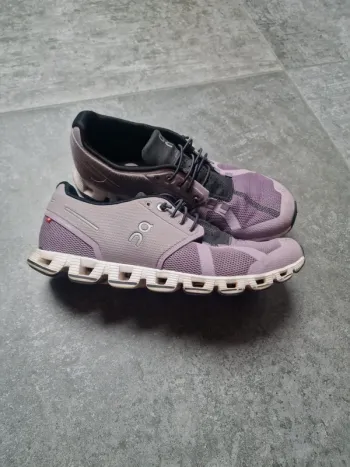 Used On Running Cloud bike — image 2 of 4