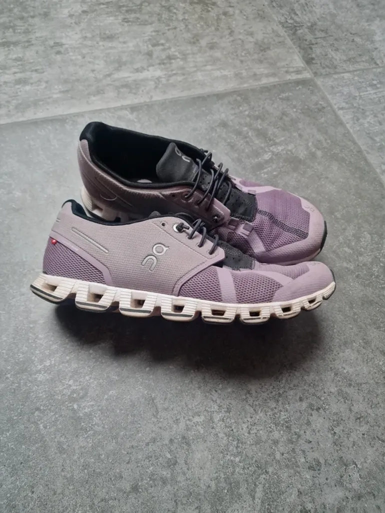Used On Running Cloud bike — image 2 of 4